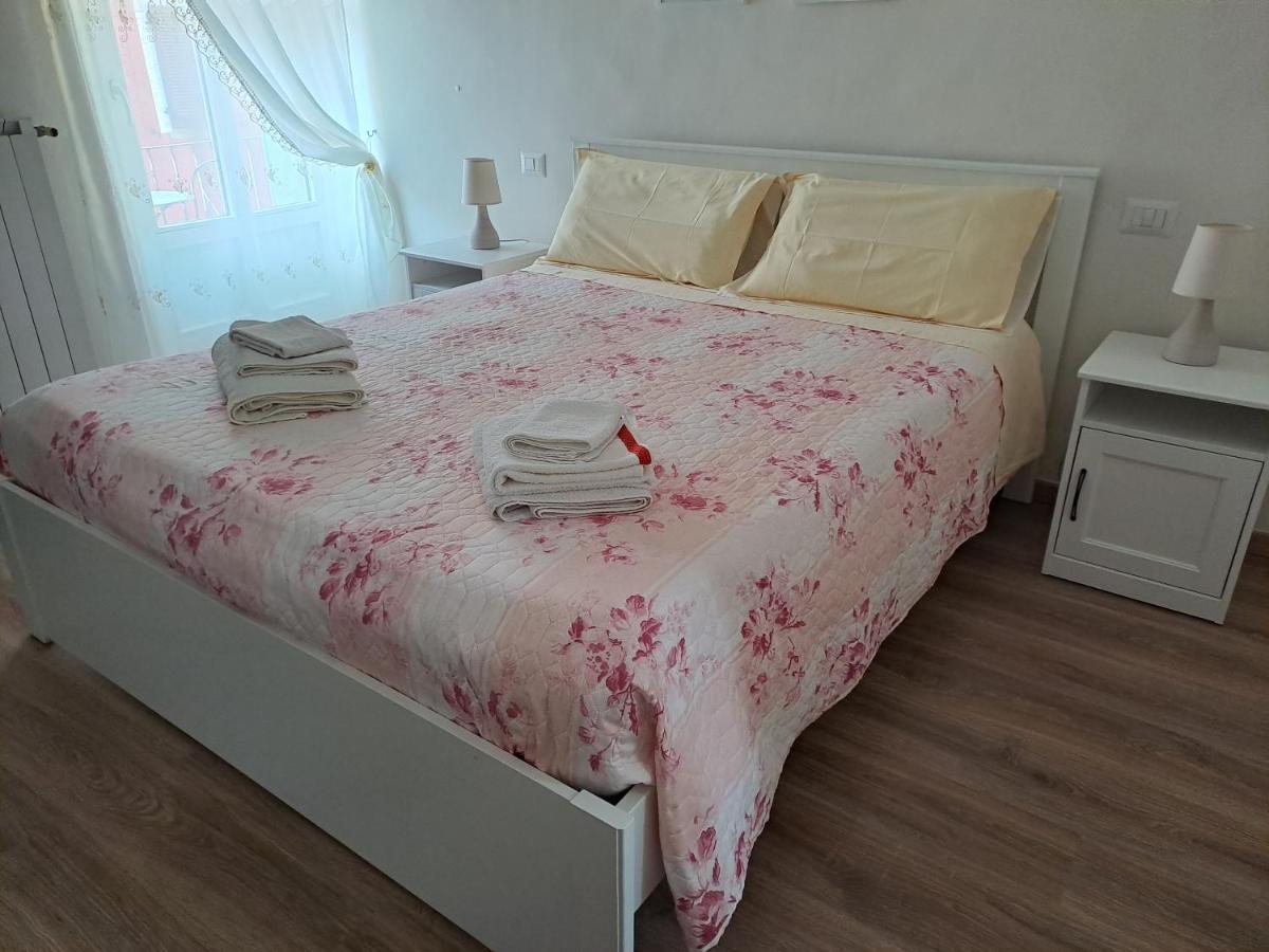 Casa Sabina Otel Intra Dış mekan fotoğraf
